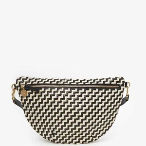 Clare V. Grande Fanny